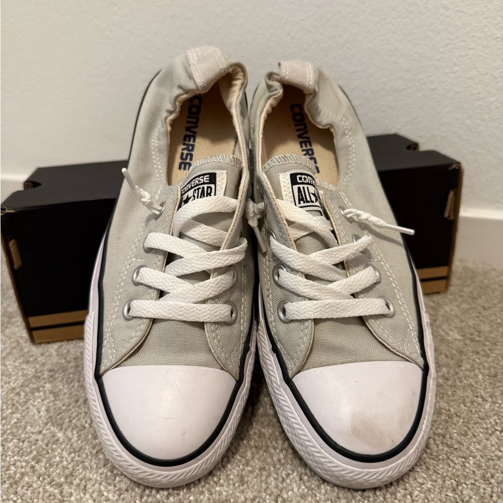 Converse Women’s Gray Sneakers